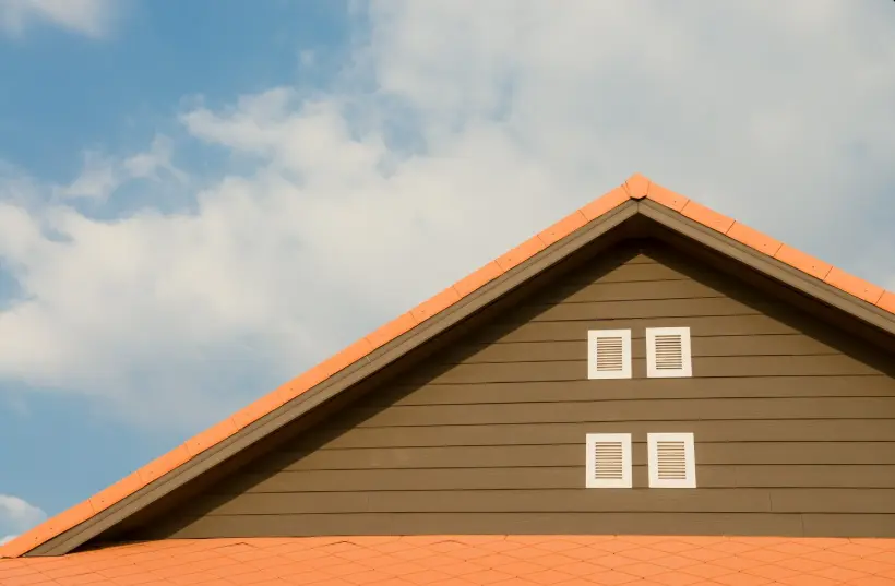 What to Do If Your Roof Starts Leaking