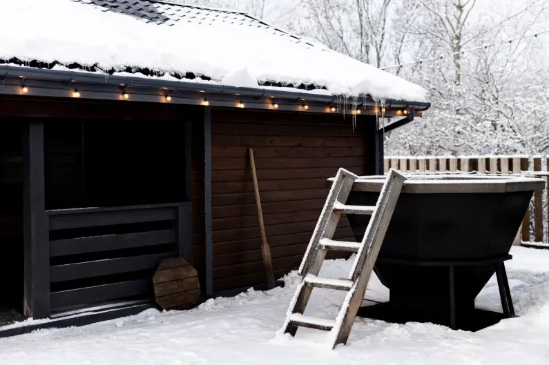 Why Winter Makes Roof Problems Show Up Fast